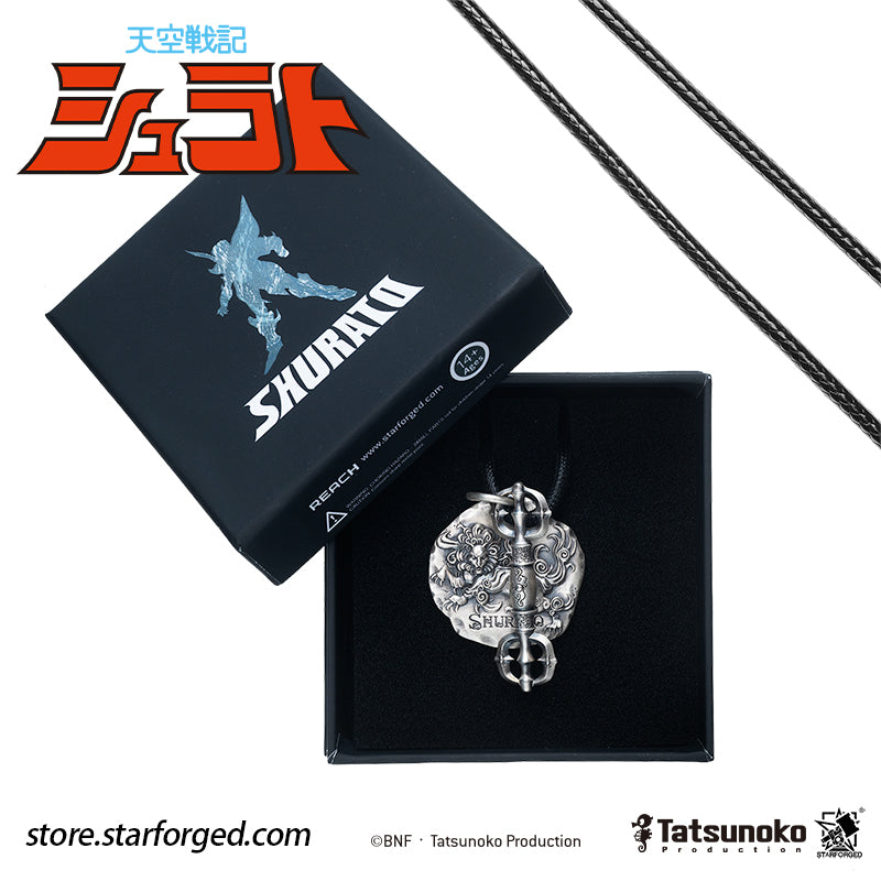 Starforged TenKuu Senki Shurato Shura King Themed Pendant Offical Licensed Anime Collectible Gift Inspired by the classic anime Legend of Heavenly Sphere Shurato, this white-copper pendant draws upon Shura-Oh Shurato Hidaka and distills the character’s youthful passion into his defining qualities: unwavering conviction, sincerity, and an ever-optimistic spirit. The result blends nostalgic sentiment with an aesthetic suited to everyday wear. 