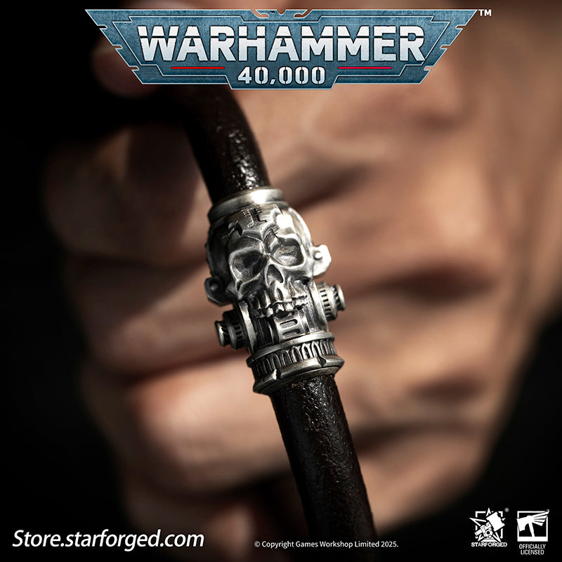 Starforged Warhammer 40K The Imperium Servo Skull Leather Braclet Men's Jewelry Accessories The skull is one of the most important symbols of the Imperium. It represents not only sacrifice but also the purity of mankind. The flesh of traitors, heretics, and xenos often deviates significantly from that of pure humans, with one of the most pronounced mutations being in their skulls. It is for this very reason that the skull is recognized as an emblem of human purity and the sacrifice made to defend it. Throug