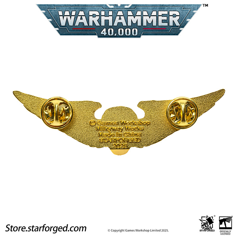 Starforged Warhammer 40K Monthly Free Gift Wings of Astra Militarum Brooch Accessories Pin Badge
In the war-torn galaxy, the Aquila and the Imperial Skull are symbols every citizen of the Imperium knows well.

It is said that the twin heads of the Aquila represent Terra and Mars, while one eye gazes into the future and the other looks upon the past. The Imperium wages an eternal war for survival across the stars, and for humanity, the Aquila stands as the last beacon of hope in the darkness. 