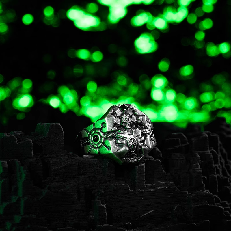 Starforged Mark of Phaeron Warhammer  40K  Men‘s Sterling Silver Ring WH40