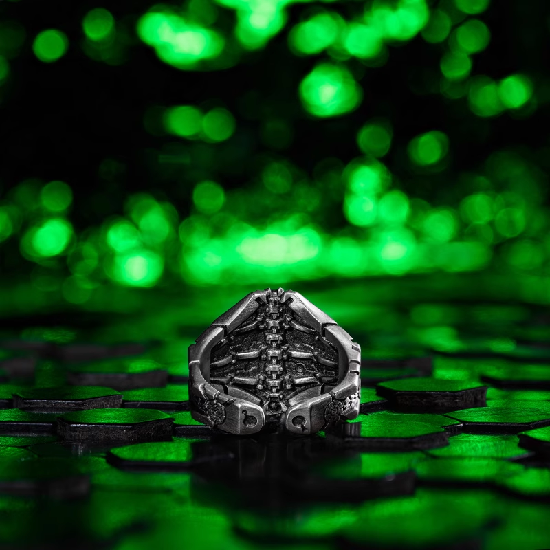 Starforged Mark of Phaeron Warhammer  40K  Men‘s Sterling Silver Ring WH40