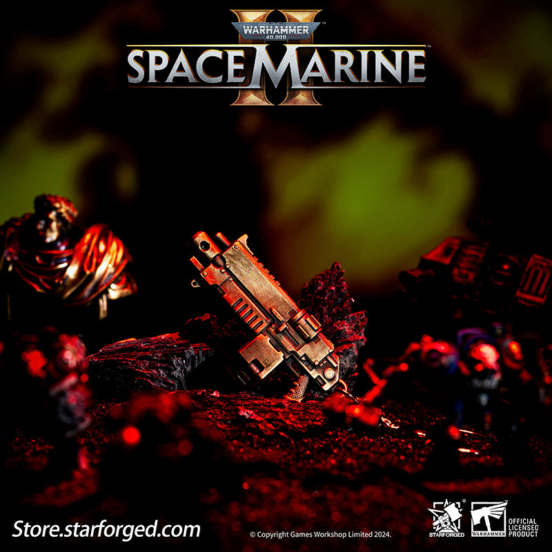 Warhammer 40K Space Marines Boltgun Keychain Space Marine 2 Weapon Pendant Starforged
The Boltgun is the iconic weapon of the Adeptus Astartes and the Adepta Sororitas. Typically, its caliber is 0.75 inches, and each round it fires is a high-explosive bolt carefully crafted by master artificers. Upon penetrating the target's armor, the bolt detonates inside, causing devastating internal damage. This weapon is heavy, durable, and features recoil that is almost impossible for a mortal to control