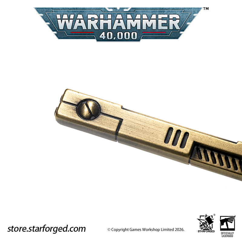Warhammer 40K T'AU Empire Pulse Rifle Keychain Tau Empire Starforged Accessories Game Merchandise Warhammer Gifts Fashion Accessories The&nbsp;standard issue infantry weapon in Fire Caste’s arsenal.  Tested, trusted, the Greater Good reaching out through the barrel of a gun.  This collectible keychain is cast in metal,finished in electroplated, includes a silver-metal chain and jump ring. It makes a fantastic gift, display piece, and keepsake.