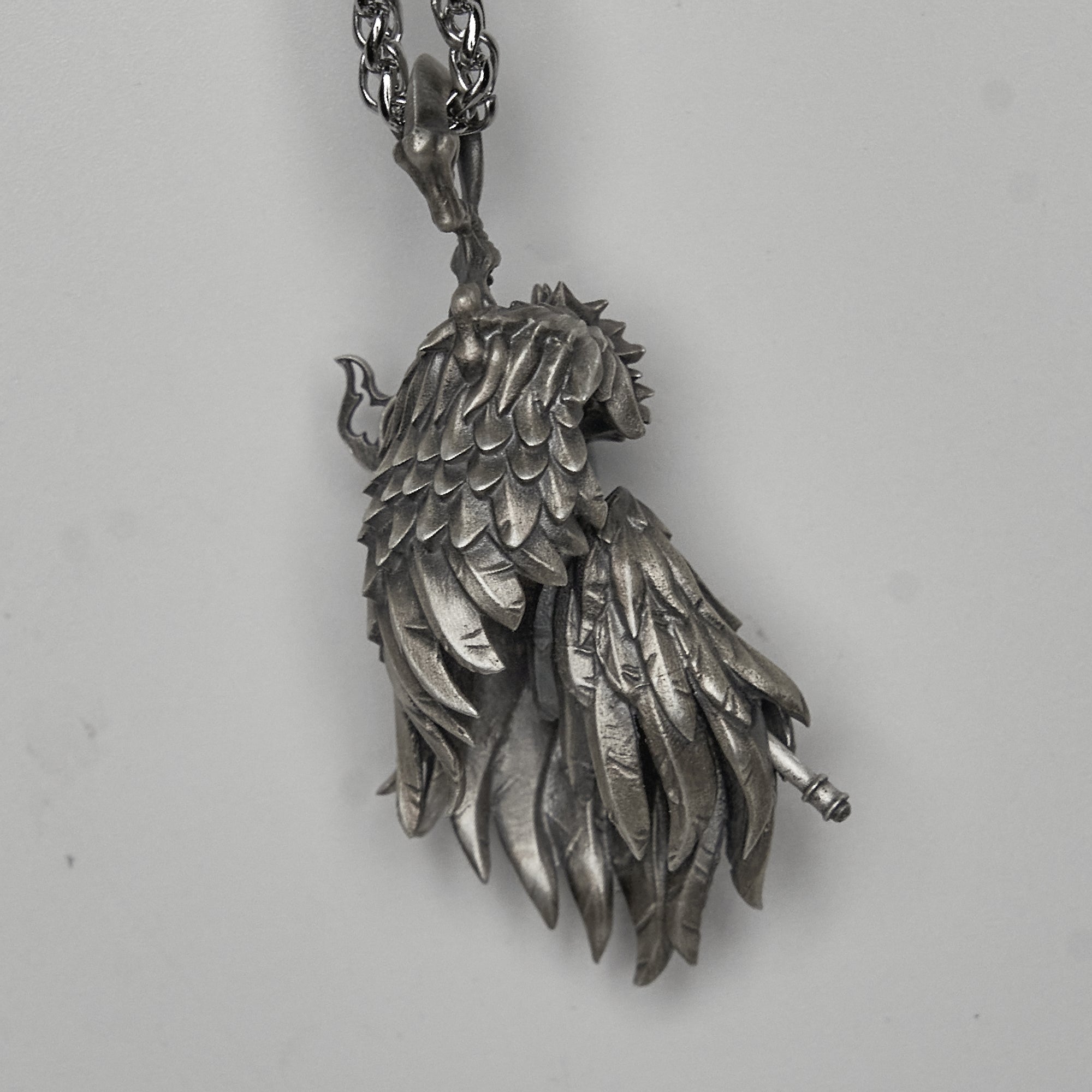 Warhammer 40K Plumes of Change Pendant Tzeentch Chaos God Necklace by Starforged 