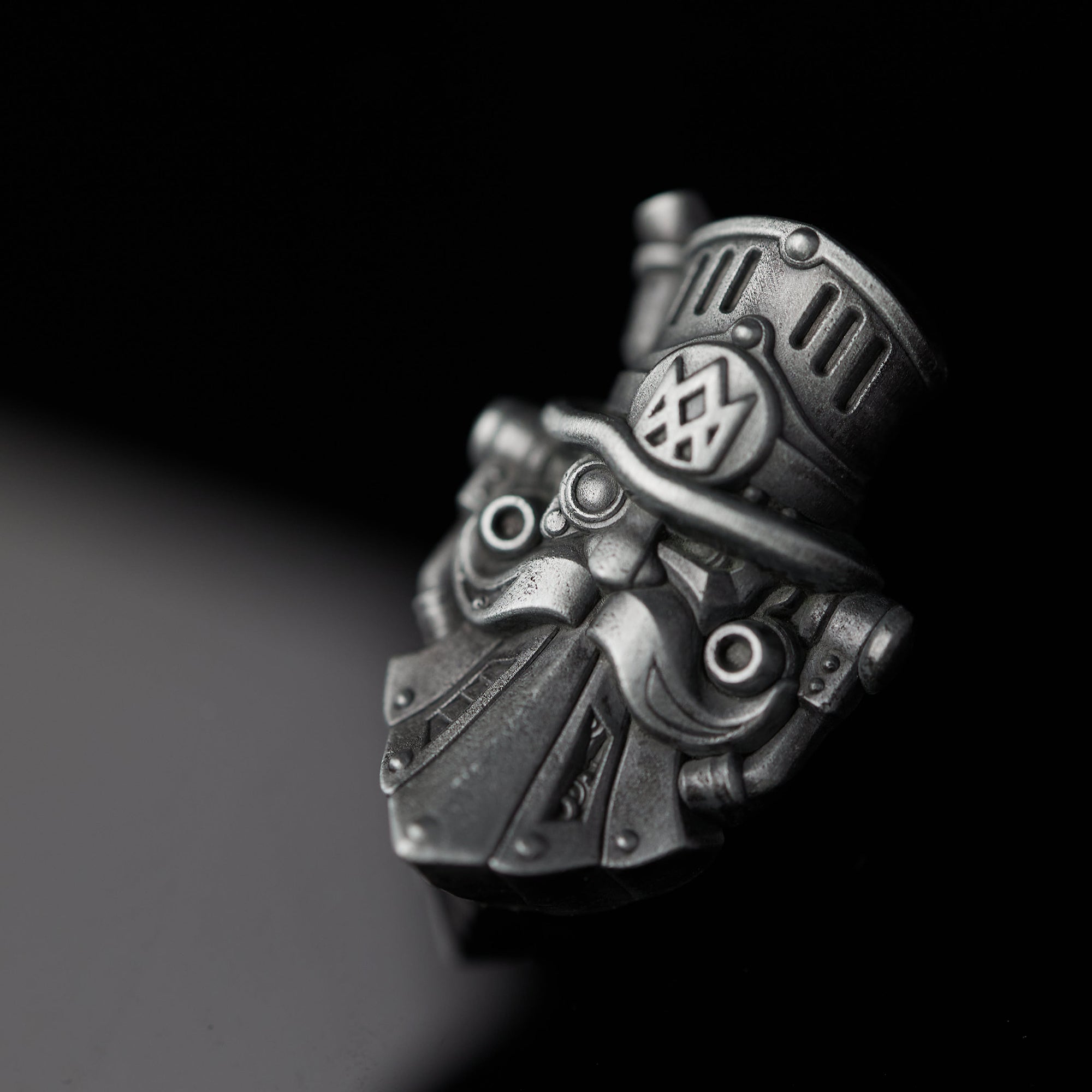 Warhammer Age of Sigma Brokk Grungsson Pin Badge AOS Lord-Magnate of Barak Nar Brooch Starforged 