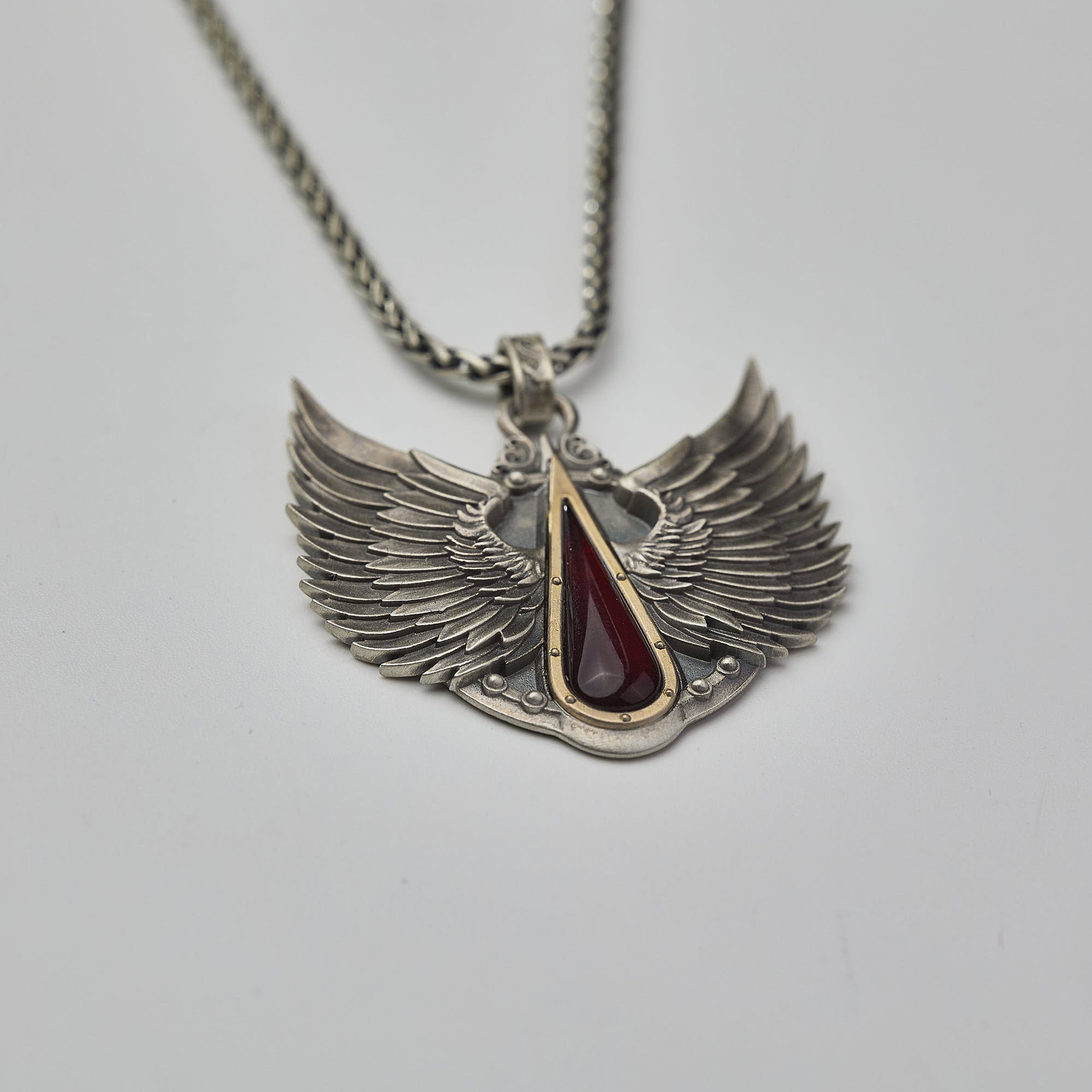 Warhammer 40K Blood Angels Wings Sanguine Pendant Necklace Gold by Starforged